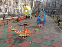 Детские игровые площадки во дворах многоквартирных домов